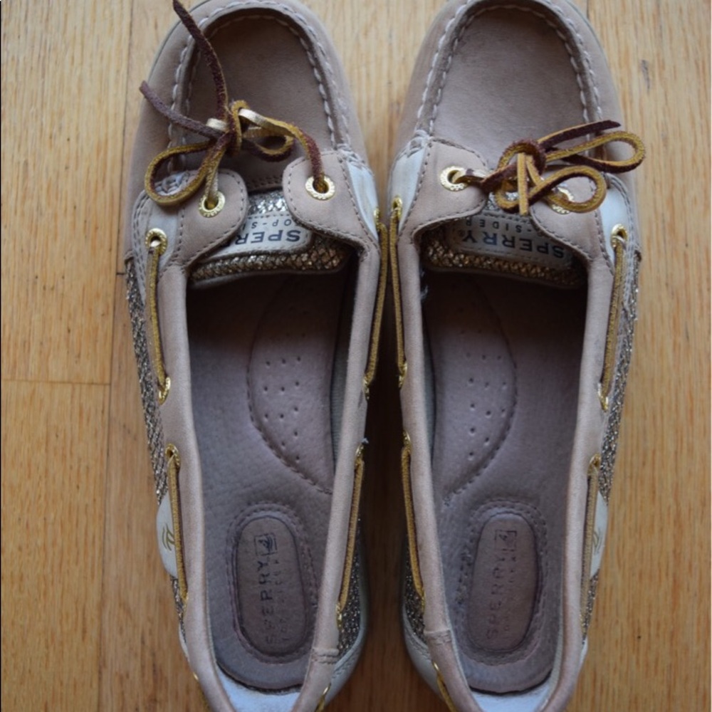 Gold Angelfish Sperry’s Size 8 - worn <5x